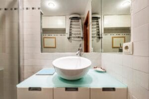 Small Contemporary Bathroom Sinks